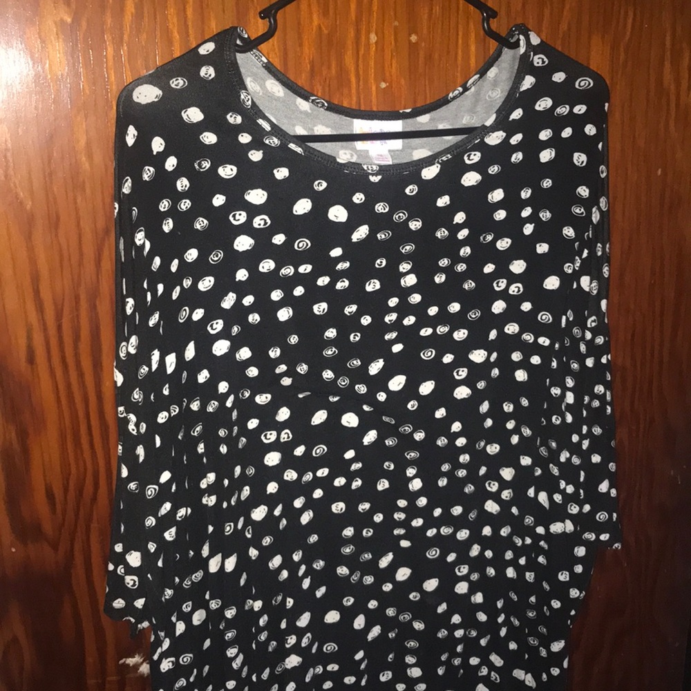 Lularoe- Black Polka Dot